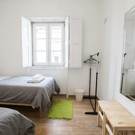 Gasthof 1977 Distrikt Faro