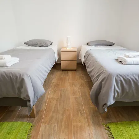 Gasthof 1977 Distrikt Faro